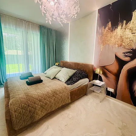 Dreams Apartment